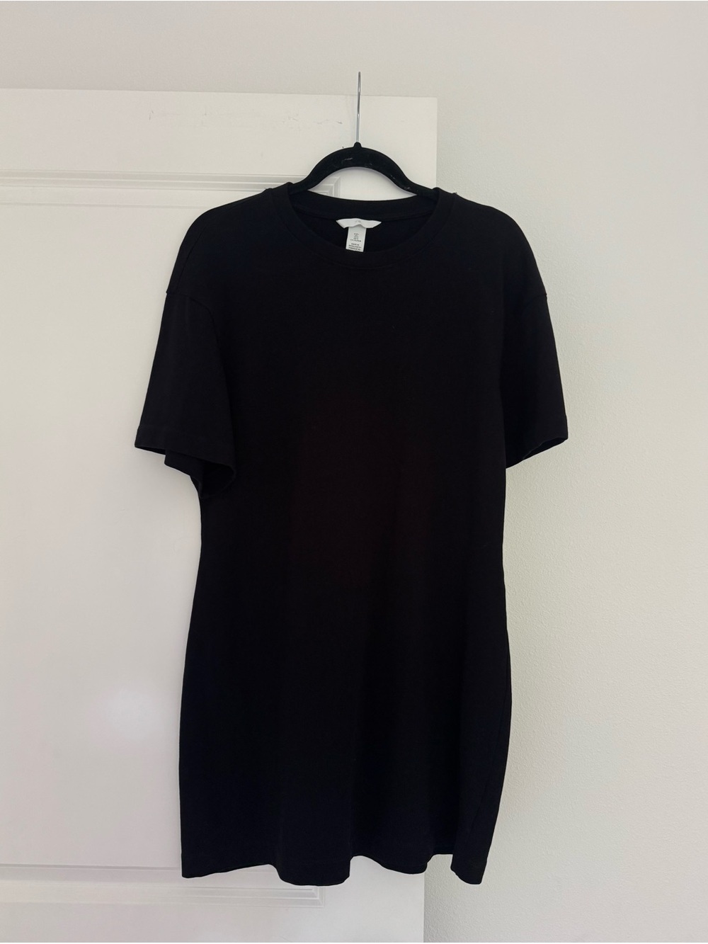 H&M women’s black crewneck ribbed t-shirt style mini casual dress size large